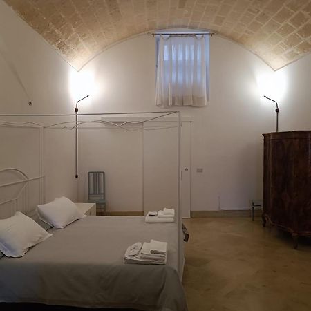 Palazzo Bernardini B & B มาเตรา ภายนอก รูปภาพ