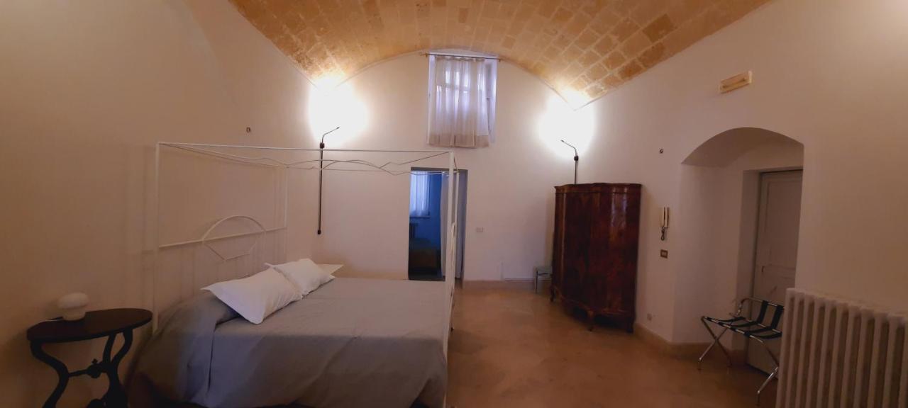 Palazzo Bernardini B & B มาเตรา ภายนอก รูปภาพ