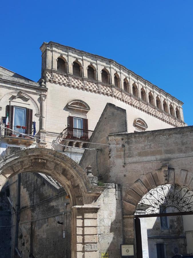 Palazzo Bernardini B & B มาเตรา ภายนอก รูปภาพ